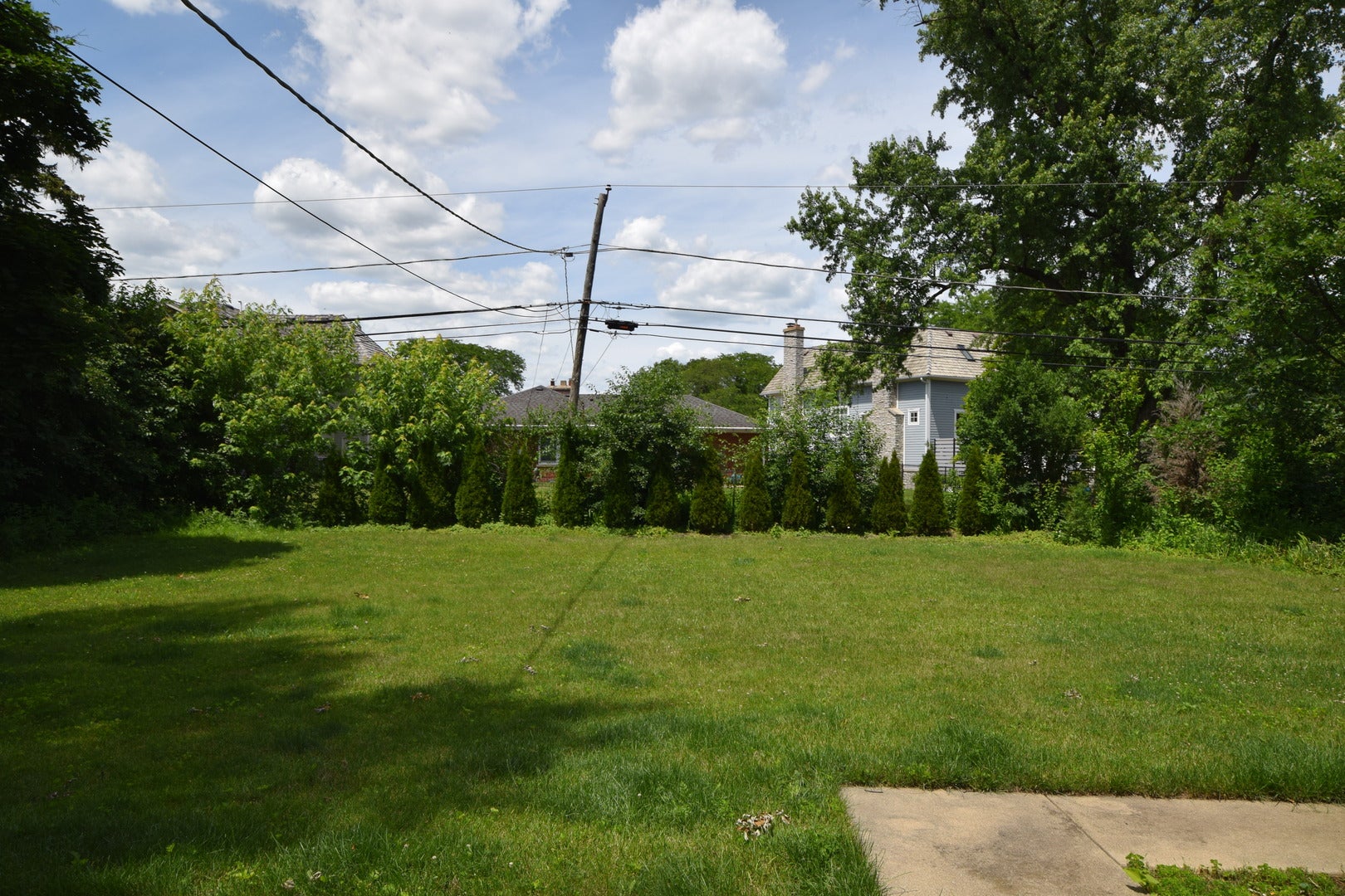 2226 Central Road