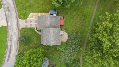 Tiny photo for 105 Shawnee Circle, Eldridge, IA 52478 (MLS # 12679949)