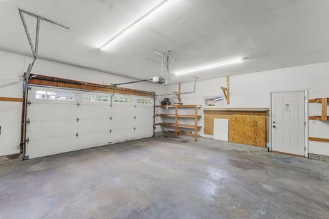 Tiny photo for 105 Shawnee Circle, Eldridge, IA 52478 (MLS # 12679949)
