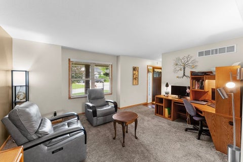 Tiny photo for 105 Shawnee Circle, Eldridge, IA 52478 (MLS # 12679949)