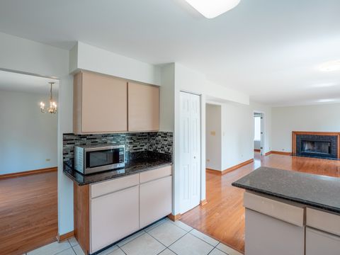 Tiny photo for 1040 Sanctuary Lane, Naperville, IL 60540 (MLS # 12387777)