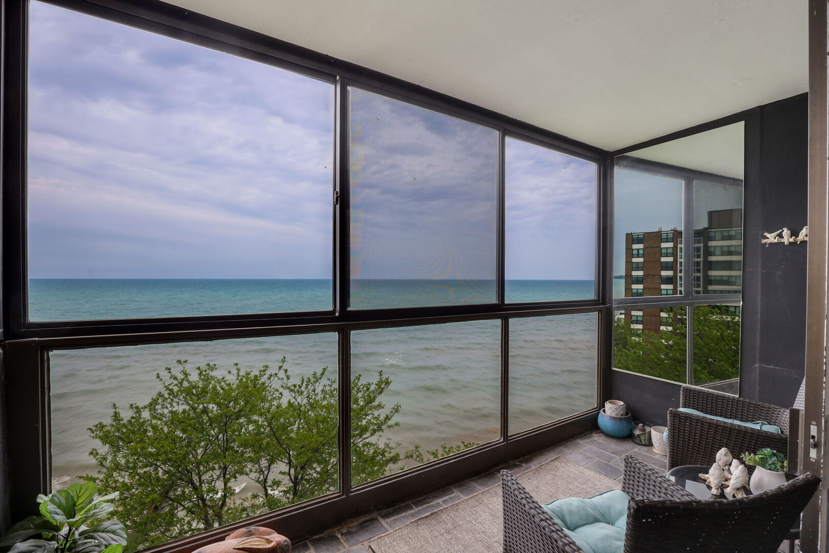 1500 Sheridan Road 7E