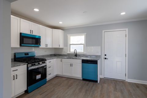 Tiny photo for 526 Grandview Drive, Round Lake Park, IL 60073 (MLS # 12549587)