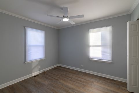 Tiny photo for 526 Grandview Drive, Round Lake Park, IL 60073 (MLS # 12549587)