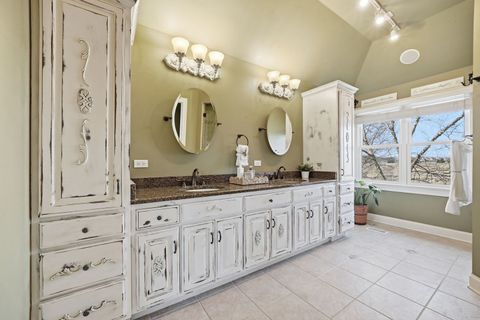 Tiny photo for 660 AVON Court, Elburn, IL 60119 (MLS # 12548938)