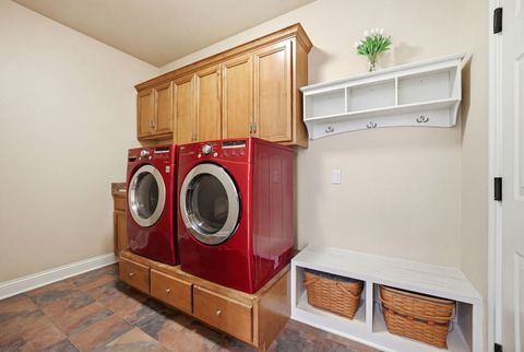 Tiny photo for 660 AVON Court, Elburn, IL 60119 (MLS # 12548938)