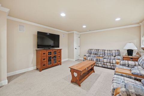 Tiny photo for 660 AVON Court, Elburn, IL 60119 (MLS # 12548938)