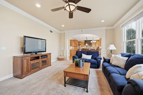 Tiny photo for 660 AVON Court, Elburn, IL 60119 (MLS # 12548938)