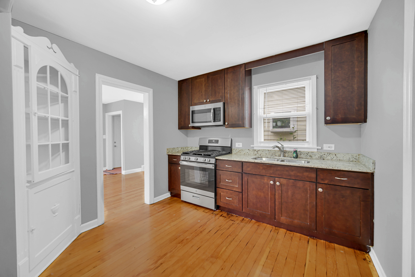 10 E Belle Drive