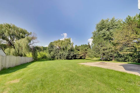 Tiny photo for 14106 Glenwood Court, Libertyville, IL 60048 (MLS # 12764070)