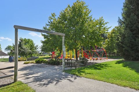 Tiny photo for 1548 Wind Energy Pass, Batavia, IL 60510 (MLS # 12457708)