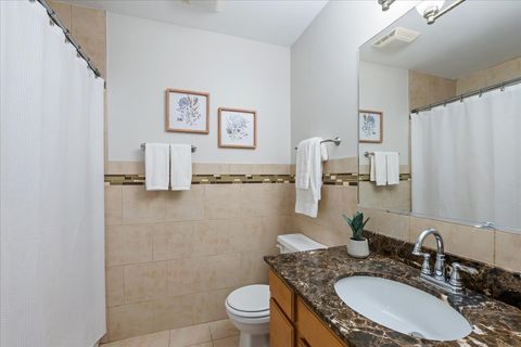 Tiny photo for 1294 HUNTERS RIDGE EAST Rdg, Hoffman Estates, IL 60192 (MLS # 12586021)