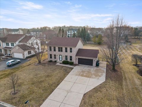 Tiny photo for 1294 HUNTERS RIDGE EAST Rdg, Hoffman Estates, IL 60192 (MLS # 12586021)