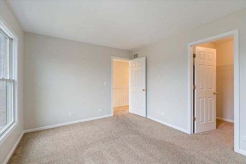 Tiny photo for 1294 HUNTERS RIDGE EAST Rdg, Hoffman Estates, IL 60192 (MLS # 12586021)