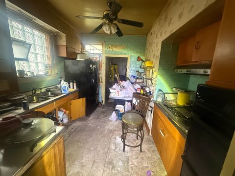 Tiny photo for 7524 S Wabash Avenue, Chicago, IL 60619 (MLS # 12620848)