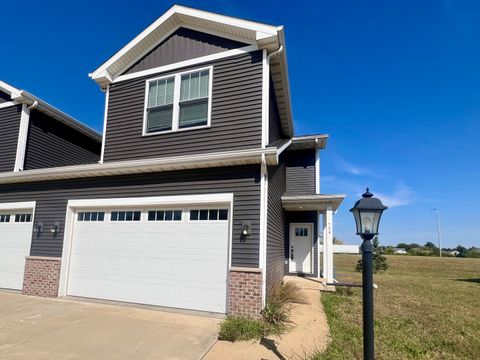 Photo of 754 Sedgegrass Drive, Champaign, IL 61822 (MLS # 12391952)