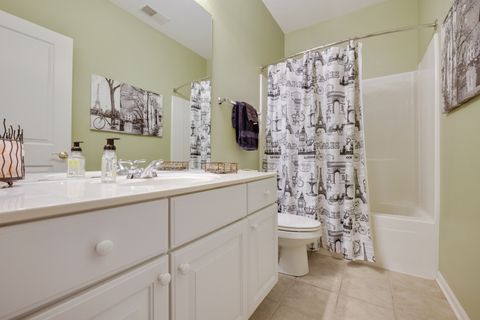 Tiny photo for 13776 Fieldstone Drive, Huntley, IL 60142 (MLS # 12602028)