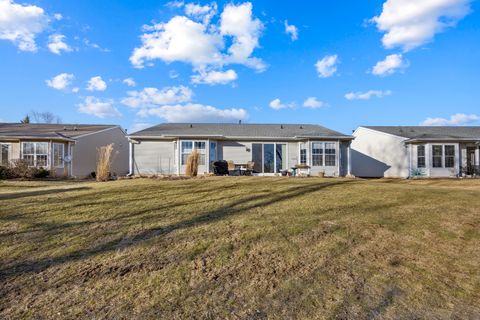 Tiny photo for 13776 Fieldstone Drive, Huntley, IL 60142 (MLS # 12602028)