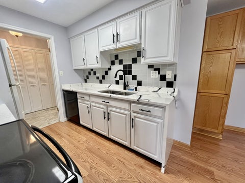 Tiny photo for 9800 S Karlov Avenue #2D, Oak Lawn, IL 60453 (MLS # 12743816)