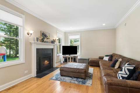 Tiny photo for 103 S Donald Avenue, Arlington Heights, IL 60004 (MLS # 12692899)