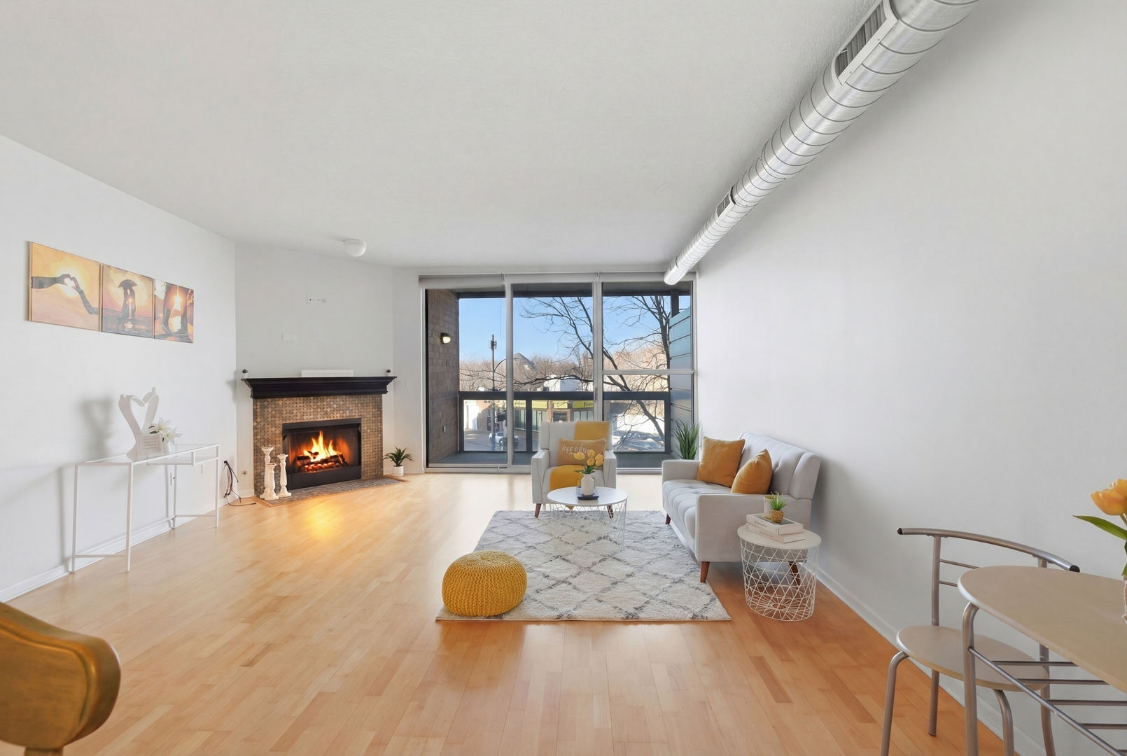 1228 EMERSON Street 304