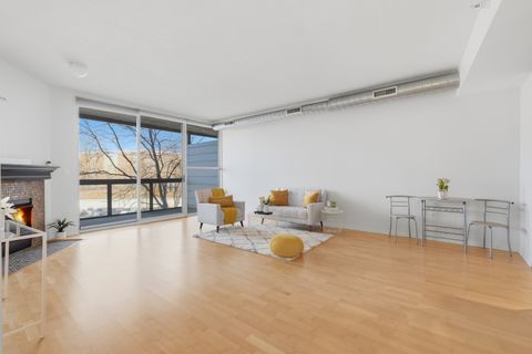 Tiny photo for 1228 EMERSON Street #304, Evanston, IL 60201 (MLS # 12580525)