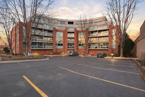 Tiny photo for 1228 EMERSON Street #304, Evanston, IL 60201 (MLS # 12580525)