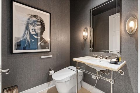 Tiny photo for 118 E Erie Street #35G, Chicago, IL 60611 (MLS # 12596294)