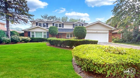 Tiny photo for 2745 Covert Road, Glenview, IL 60025 (MLS # 12651913)