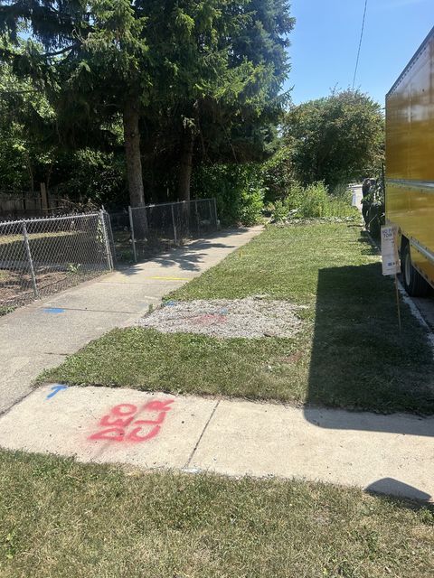 Tiny photo for 11615 S Lafayette Avenue, Chicago, IL 60628 (MLS # 12523512)