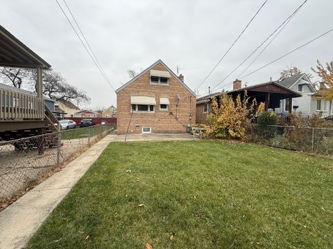 Tiny photo for 2146 N Mcvicker Avenue, Chicago, IL 60639 (MLS # 12520281)