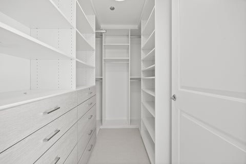 Tiny photo for 10 E Delaware Place #29E, Chicago, IL 60611 (MLS # 12721327)