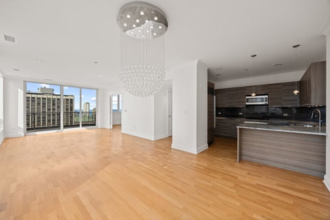 Tiny photo for 10 E Delaware Place #29E, Chicago, IL 60611 (MLS # 12721327)