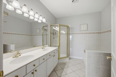 Tiny photo for 1500 S Ardmore Avenue #611, Villa Park, IL 60181 (MLS # 12727115)