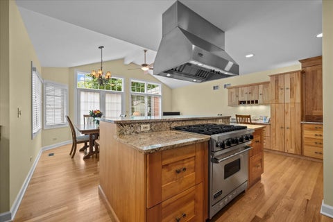 Tiny photo for 635 Northmoor Road, Lake Forest, IL 60045 (MLS # 12739766)