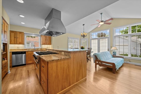 Tiny photo for 635 Northmoor Road, Lake Forest, IL 60045 (MLS # 12739766)