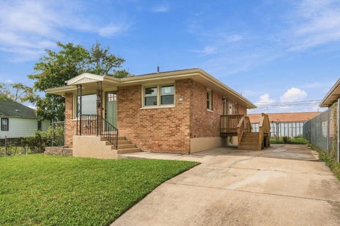 Tiny photo for 1226 Washington Street, Chicago Heights, IL 60411 (MLS # 12787659)