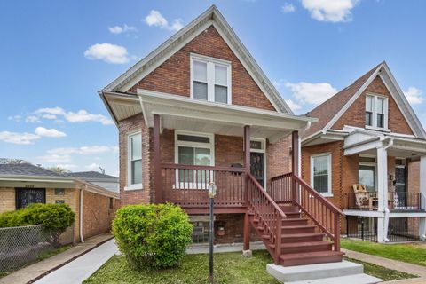Tiny photo for 5652 S Shields Avenue, Chicago, IL 60621 (MLS # 12635070)