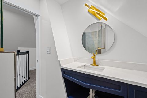 Tiny photo for 5652 S Shields Avenue, Chicago, IL 60621 (MLS # 12635070)