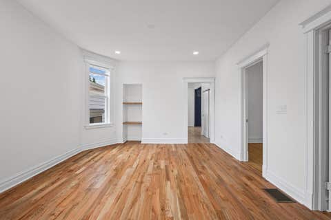 Tiny photo for 5652 S Shields Avenue, Chicago, IL 60621 (MLS # 12635070)