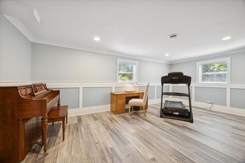 Tiny photo for 1140 S Stone Avenue, La Grange, IL 60525 (MLS # 12471637)