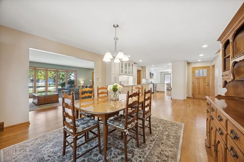 Tiny photo for 1140 S Stone Avenue, La Grange, IL 60525 (MLS # 12471637)