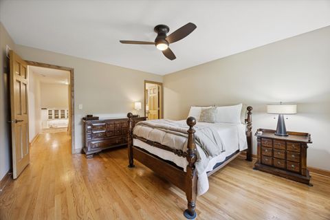 Tiny photo for 1140 S Stone Avenue, La Grange, IL 60525 (MLS # 12471637)