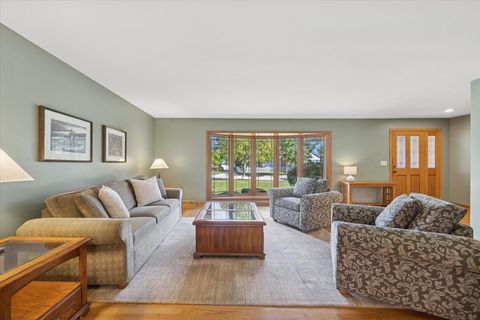 Tiny photo for 1140 S Stone Avenue, La Grange, IL 60525 (MLS # 12471637)