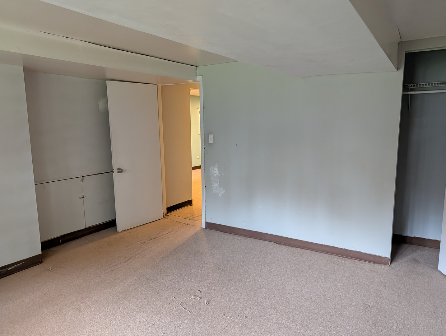 4055 W Nelson Street