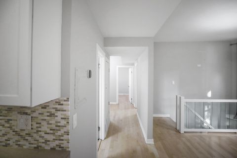 Tiny photo for 754 W CALIFORNIA Terrace #1, Chicago, IL 60657 (MLS # 12483746)