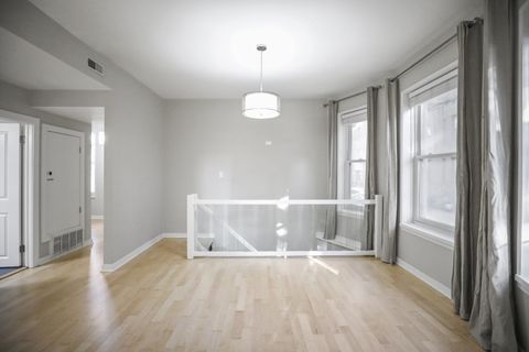 Tiny photo for 754 W CALIFORNIA Terrace #1, Chicago, IL 60657 (MLS # 12483746)