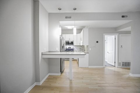 Tiny photo for 754 W CALIFORNIA Terrace #1, Chicago, IL 60657 (MLS # 12483746)