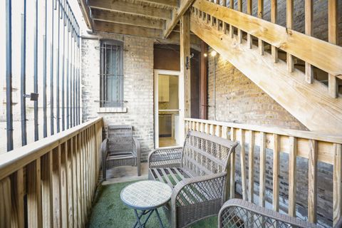 Tiny photo for 754 W CALIFORNIA Terrace #1, Chicago, IL 60657 (MLS # 12483746)