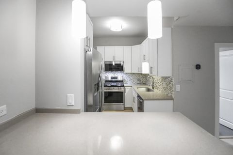 Tiny photo for 754 W CALIFORNIA Terrace #1, Chicago, IL 60657 (MLS # 12483746)